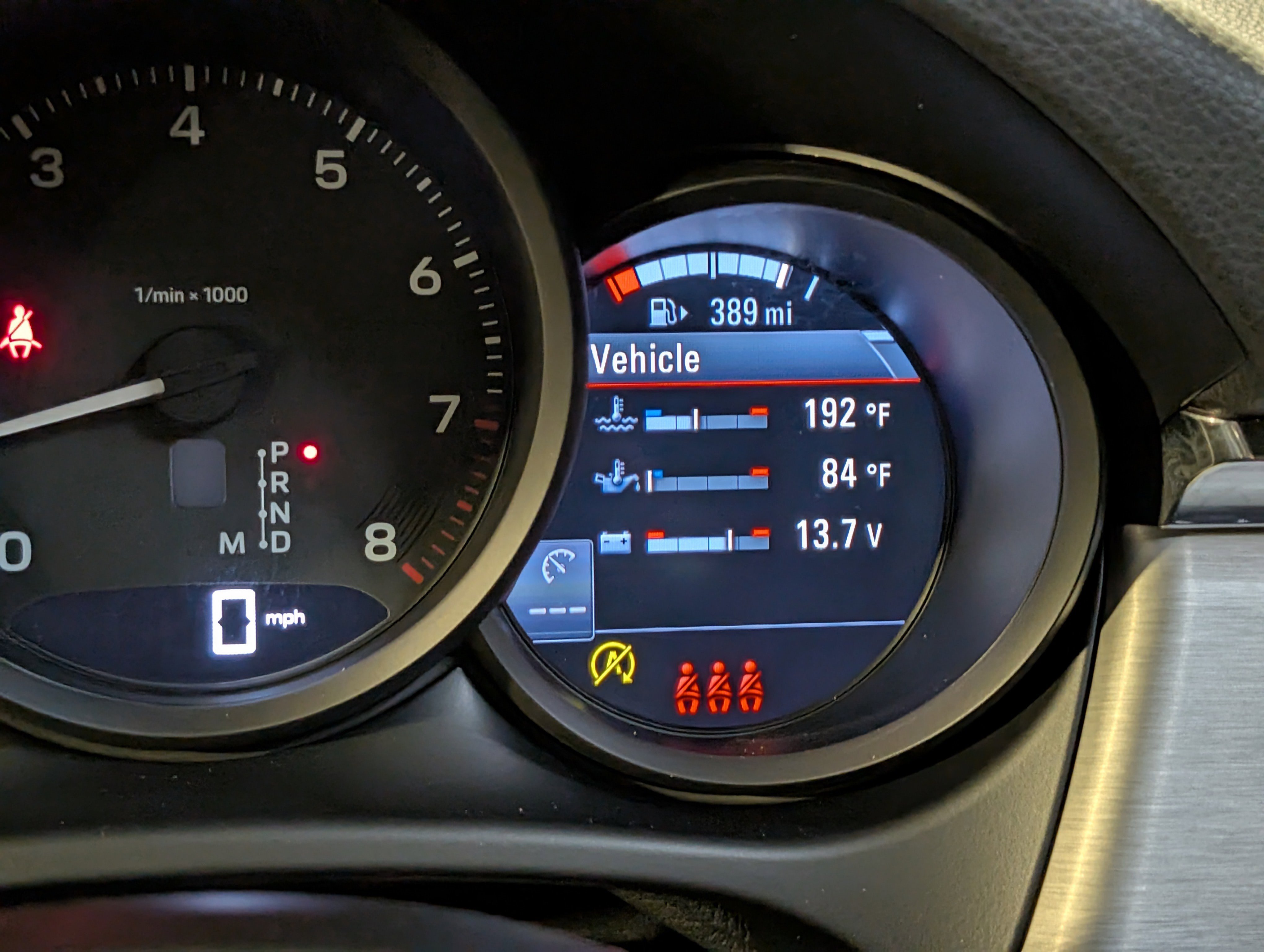 Certified 2026 Porsche Macan AWD/4WD image 32