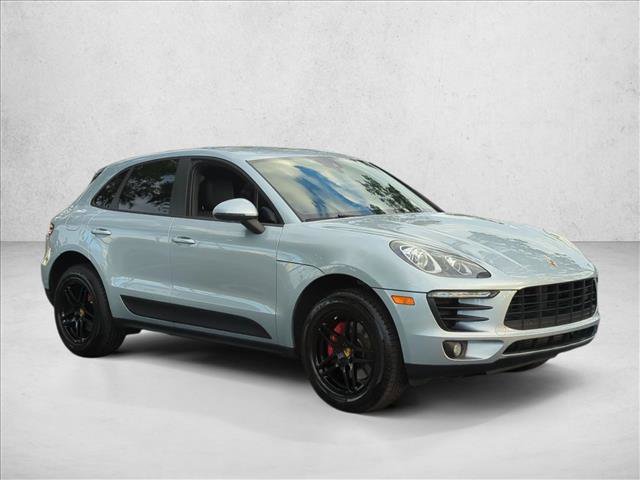 Used 2018 Porsche Macan AWD/4WD image 3