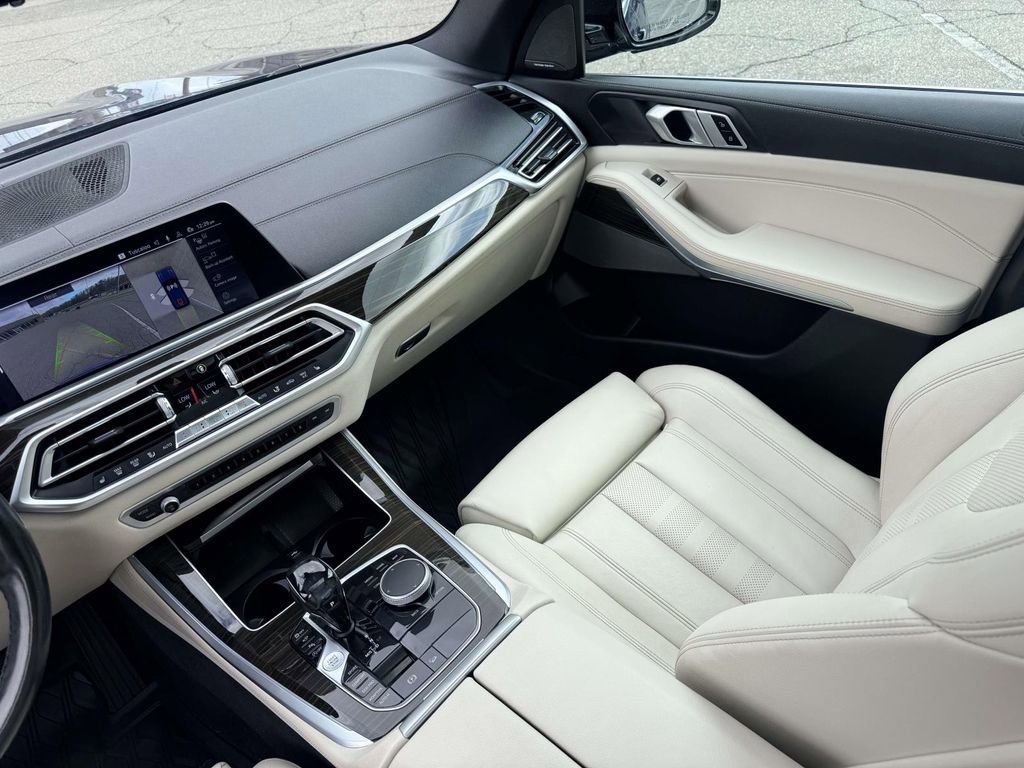 Used 2020 BMW X5 xDrive40i w/ Premium Package image 30