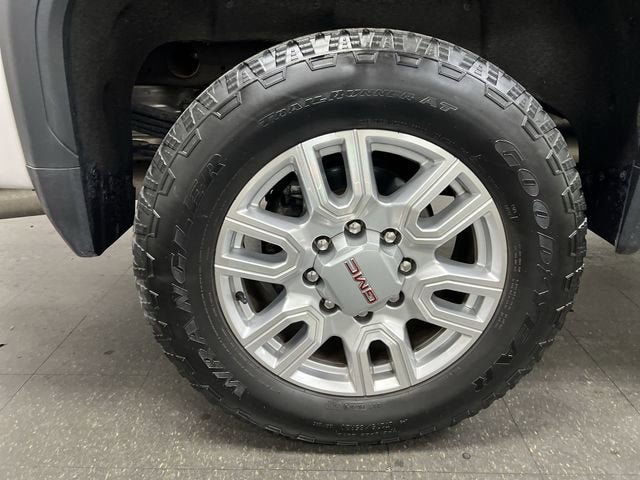 Certified 2024 GMC Sierra 2500 SLT w/ SLT Premium Package AWD/4WD image 32