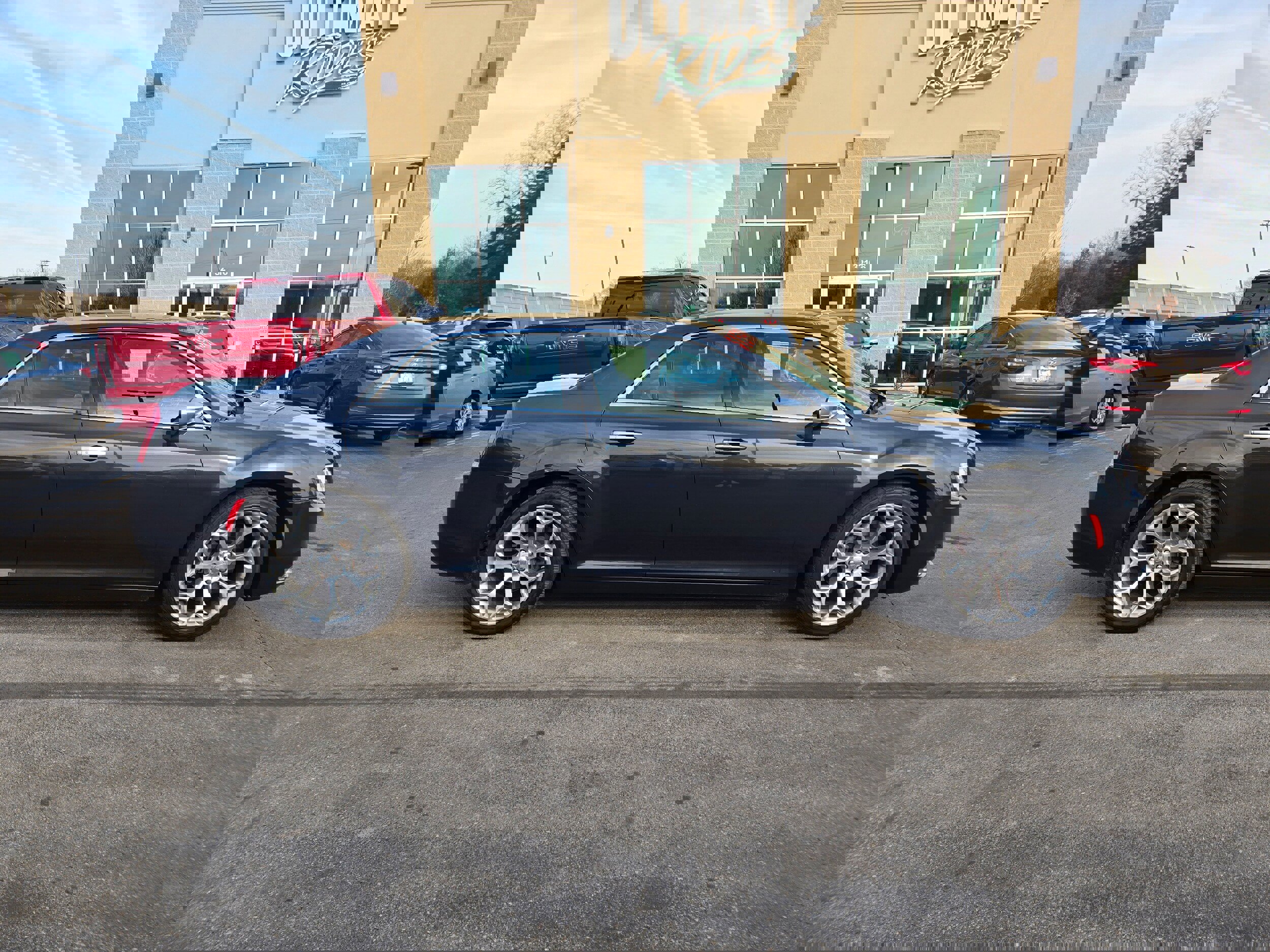 Used 2018 Chrysler 300 C