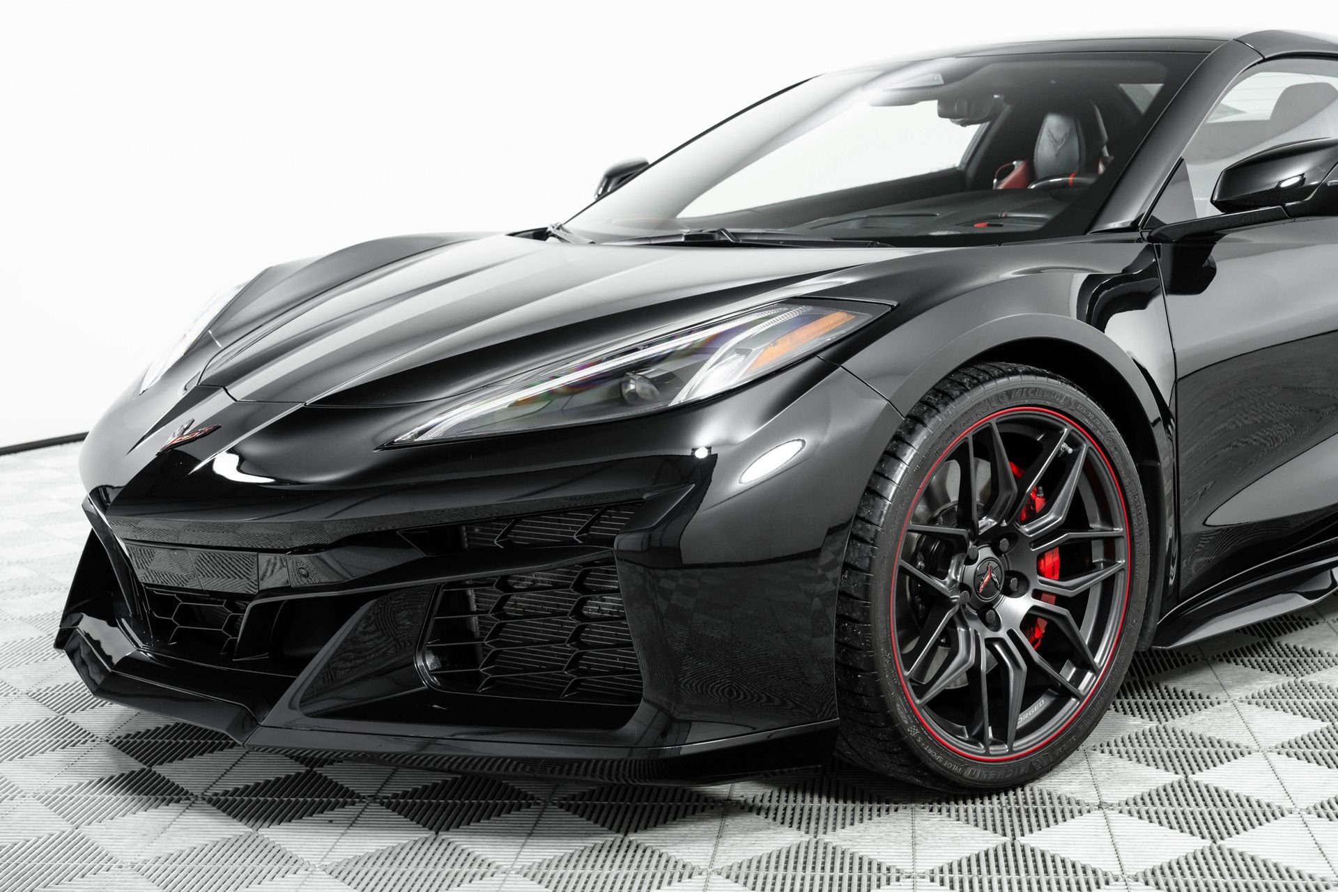 Used 2024 Chevrolet Corvette Z06 RWD image 60