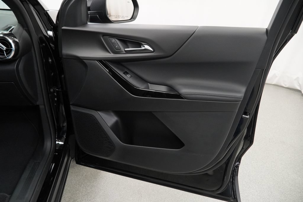 New 2027 Chevrolet Equinox LT FWD image 27