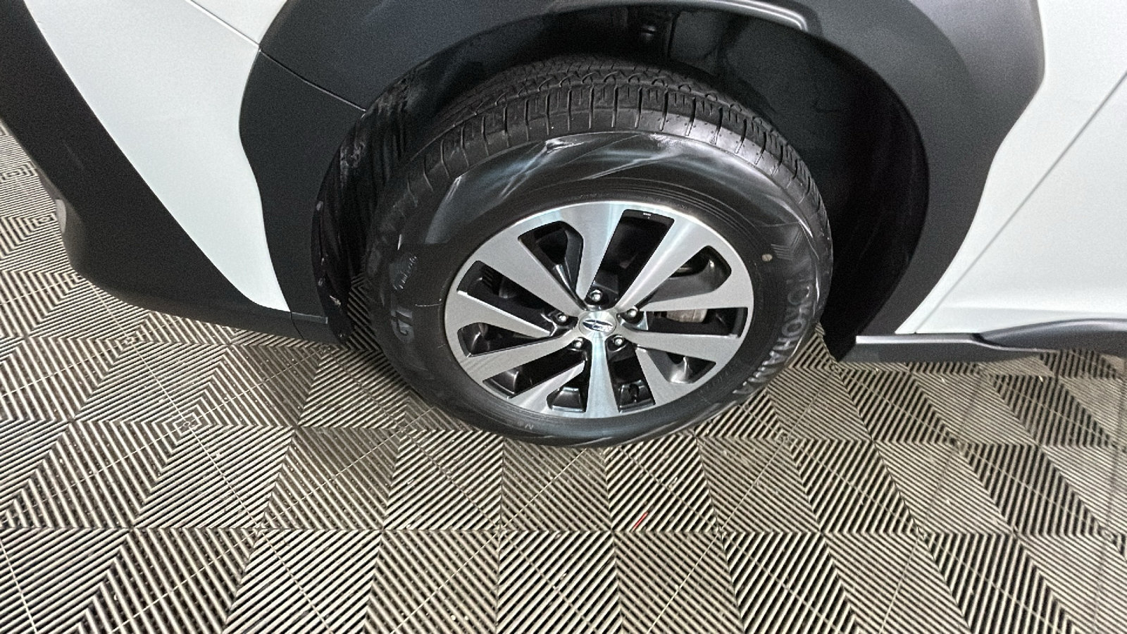 Used 2024 Subaru Outback AWD/4WD image 11