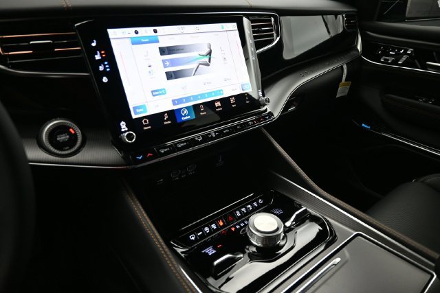 New 2026 Jeep Grand Wagoneer Summit AWD/4WD image 8