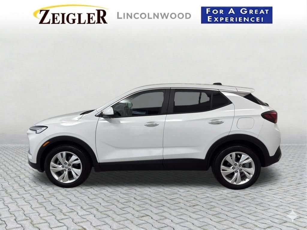 Used 2024 Buick Encore GX Preferred w/ Advanced Technology Package FWD image 3