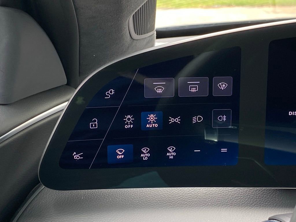 Used 2023 Lucid Air Touring image 22