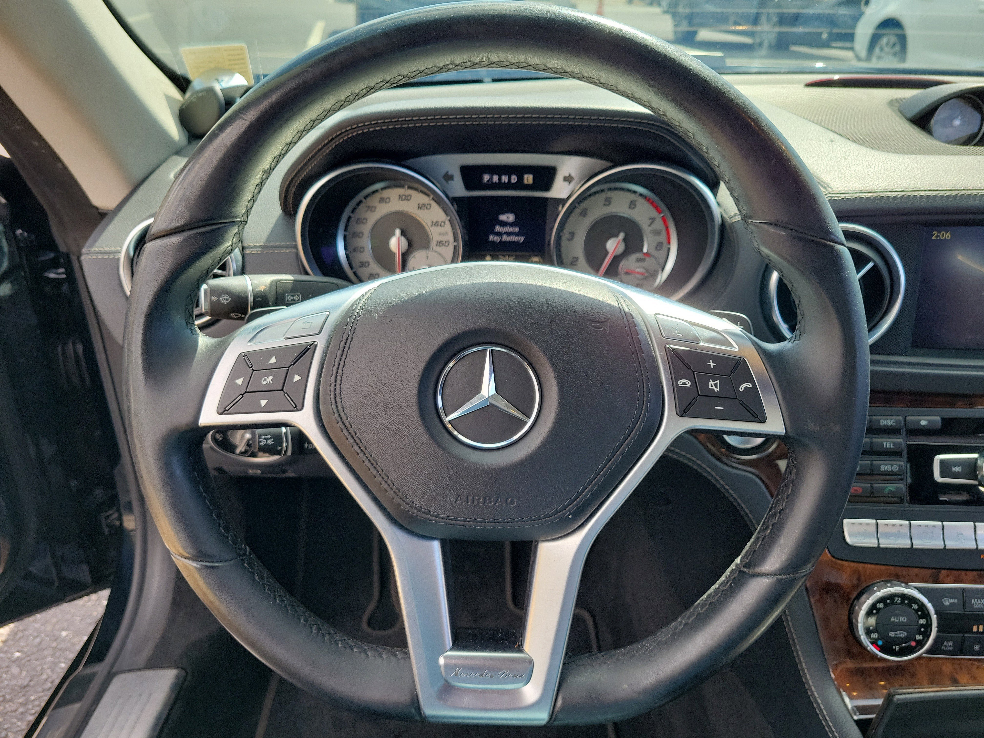 Used 2013 Mercedes-Benz SL 550 image 18