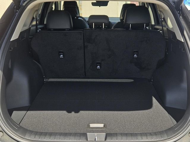 New 2026 Kia Sportage EX image 7