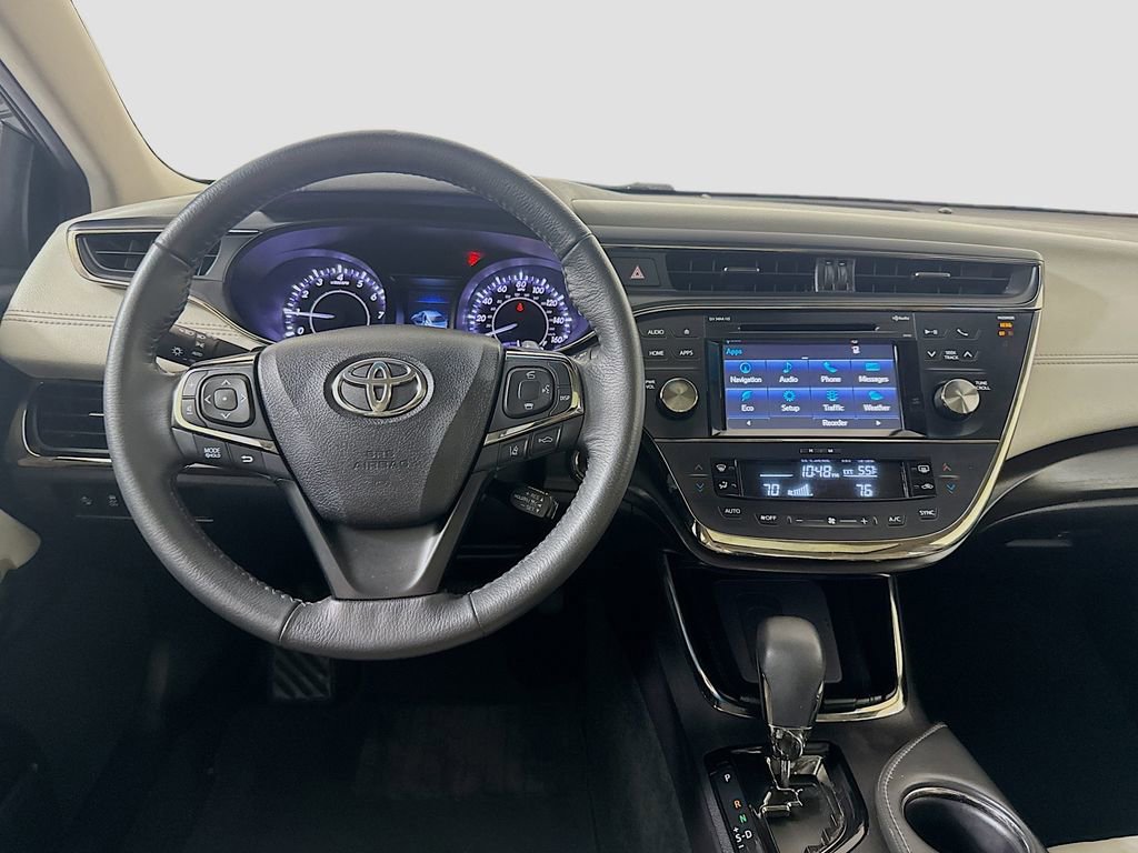 Used 2018 Toyota Avalon XLE Premium w/ Carpet Mat Package image 23
