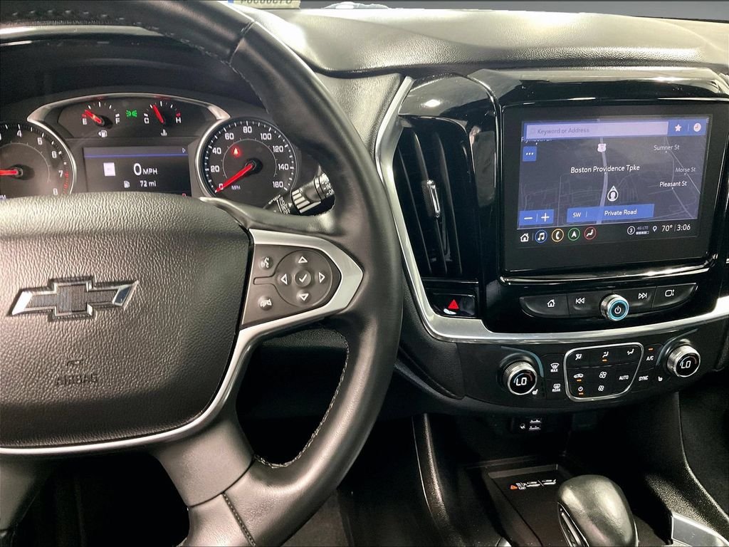 Used 2023 Chevrolet Traverse RS AWD/4WD image 19