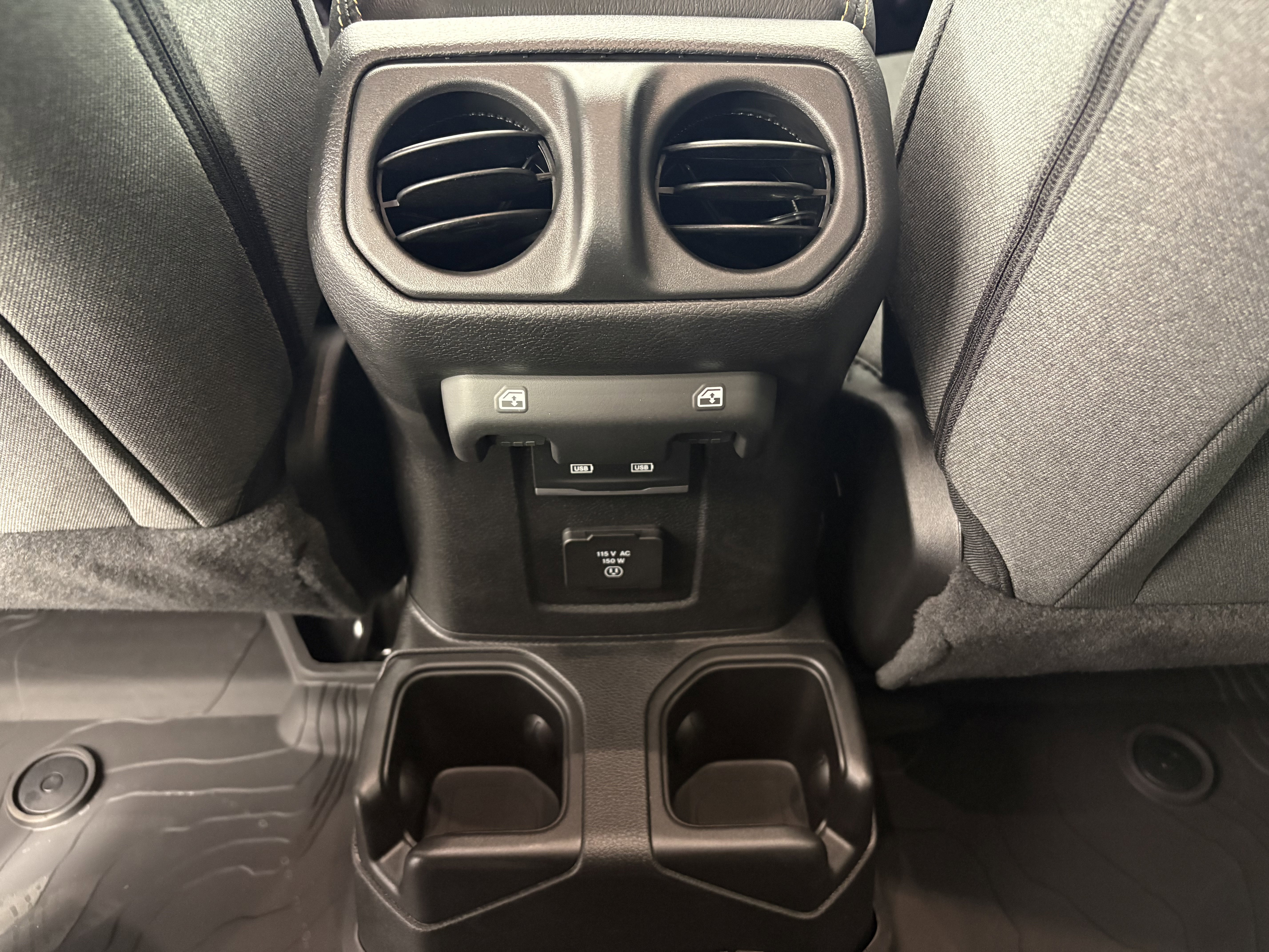 Certified 2025 Jeep Wrangler Unlimited Sahara AWD/4WD image 21
