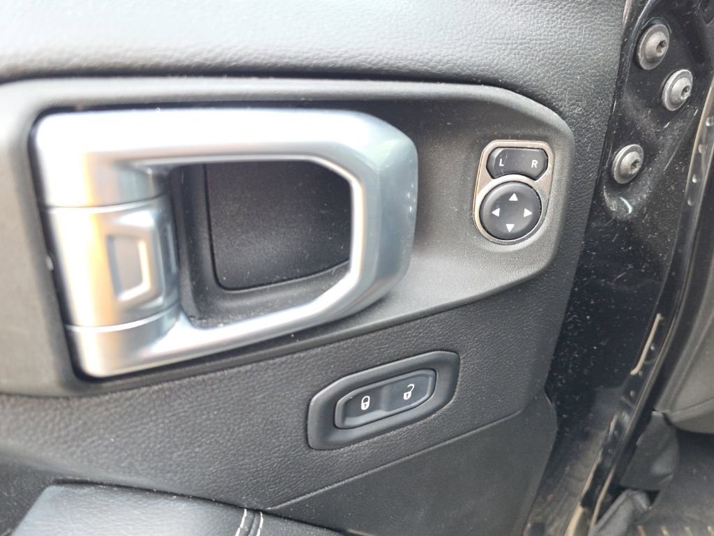 Certified 2022 Jeep Gladiator Overland w/ Popular Equipment Package image 10
