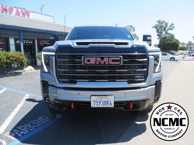 Used 2026 GMC Sierra 3500 AT4 w/ AT4 Premium Plus Package AWD/4WD image 8