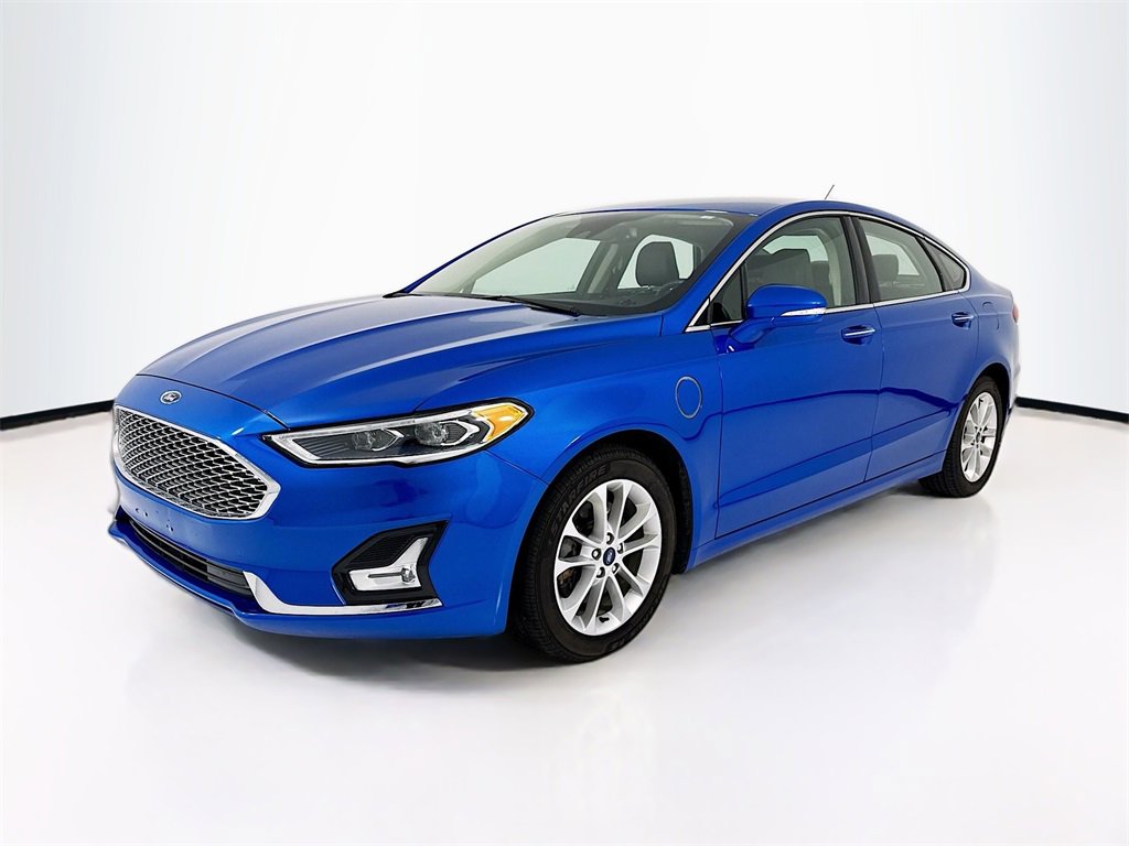 Used 2020 Ford Fusion Energi Titanium image 1