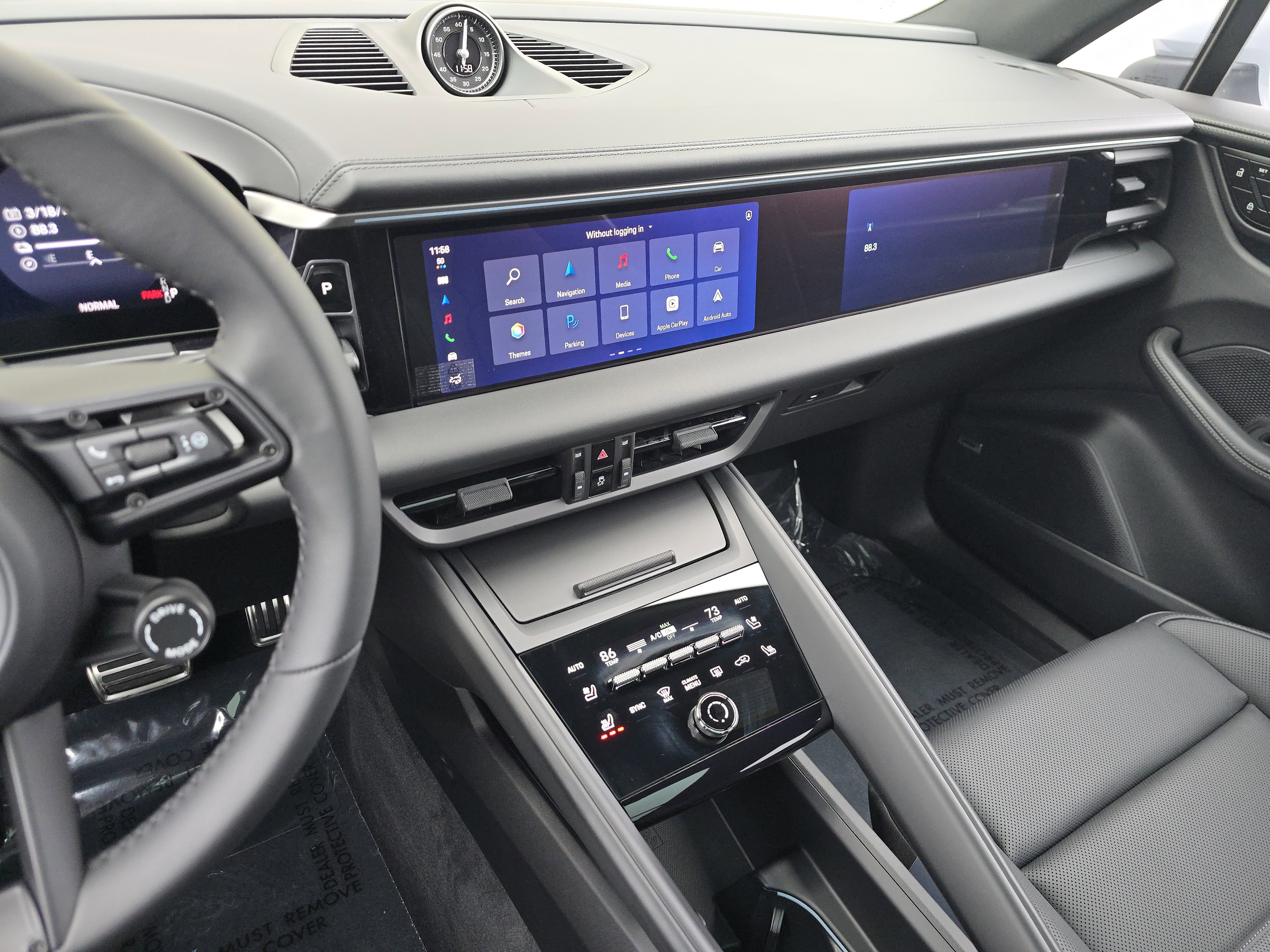 New 2026 Porsche Macan 4 Electric image 20