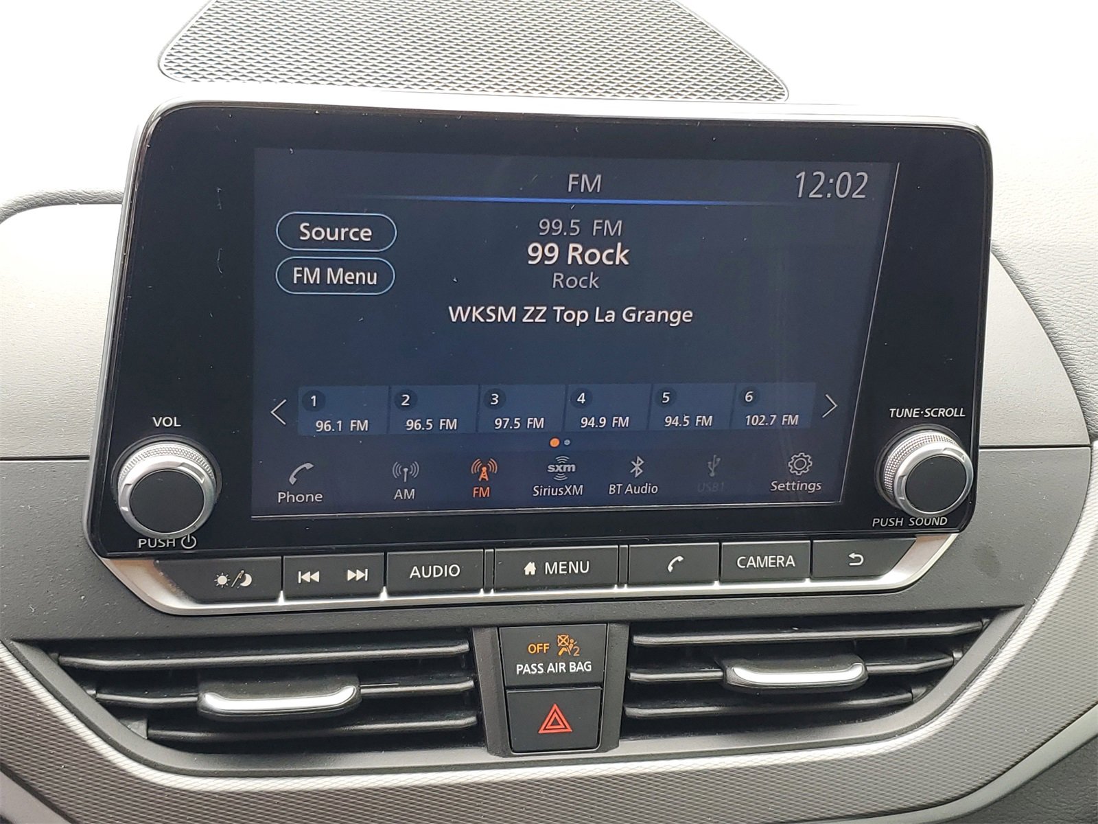 Used 2024 Nissan Altima 2.5 SR image 16