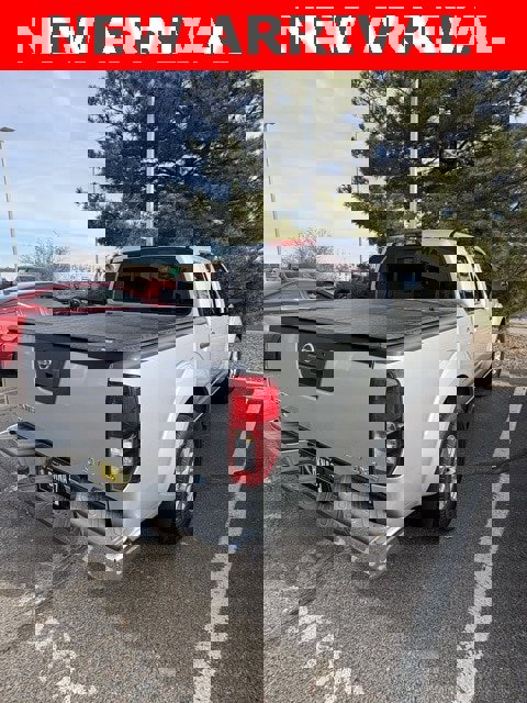 Used 2018 Nissan Frontier SV image 6