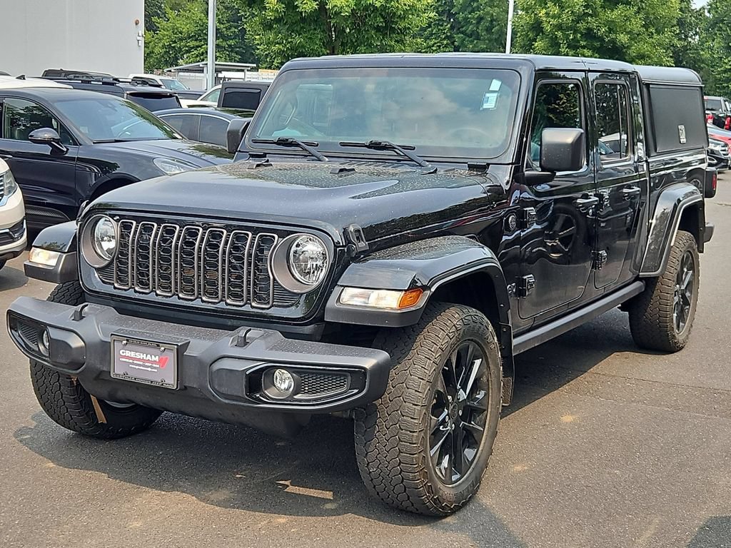 Certified 2024 Jeep Gladiator Sport AWD/4WD image 3