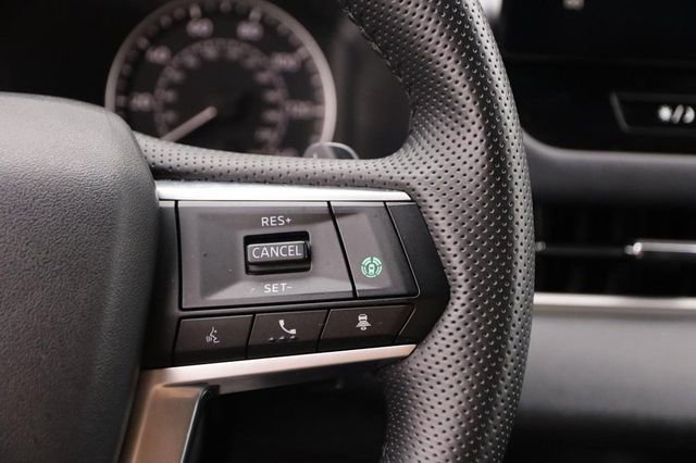 Used 2025 Mitsubishi Outlander SE AWD/4WD image 13