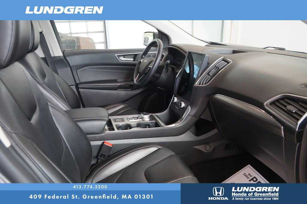 Used 2022 Ford Edge Titanium image 33