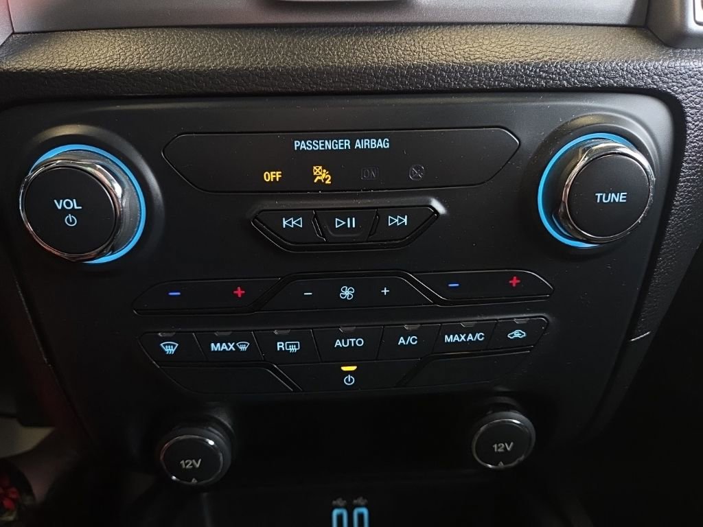 Used 2020 Ford Ranger XLT w/ Equipment Group 301A Mid image 17