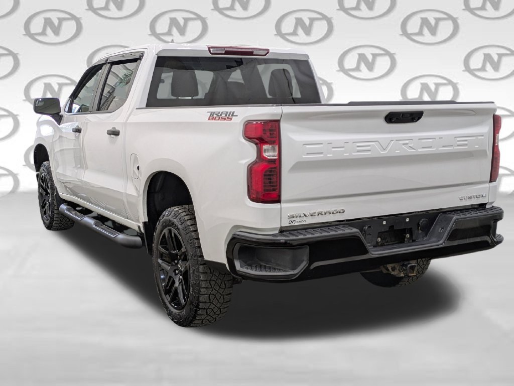 Used 2024 Chevrolet Silverado 1500 Custom Trail Boss AWD/4WD image 39