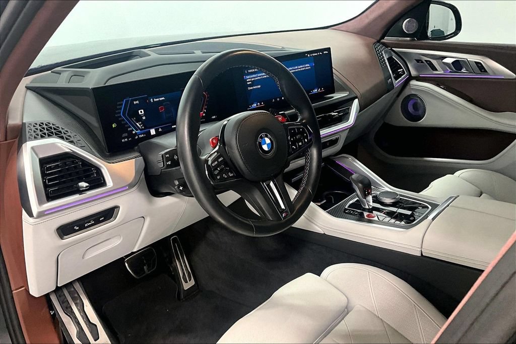 Used 2024 BMW XM AWD/4WD image 13