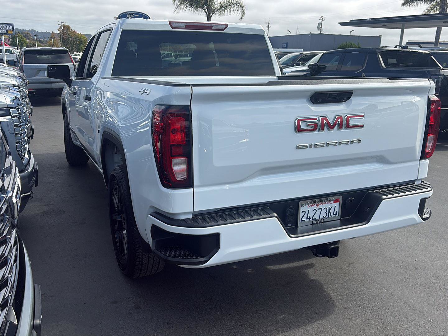 Used 2026 GMC Sierra 1500 Pro w/ Graphite Edition AWD/4WD image 6