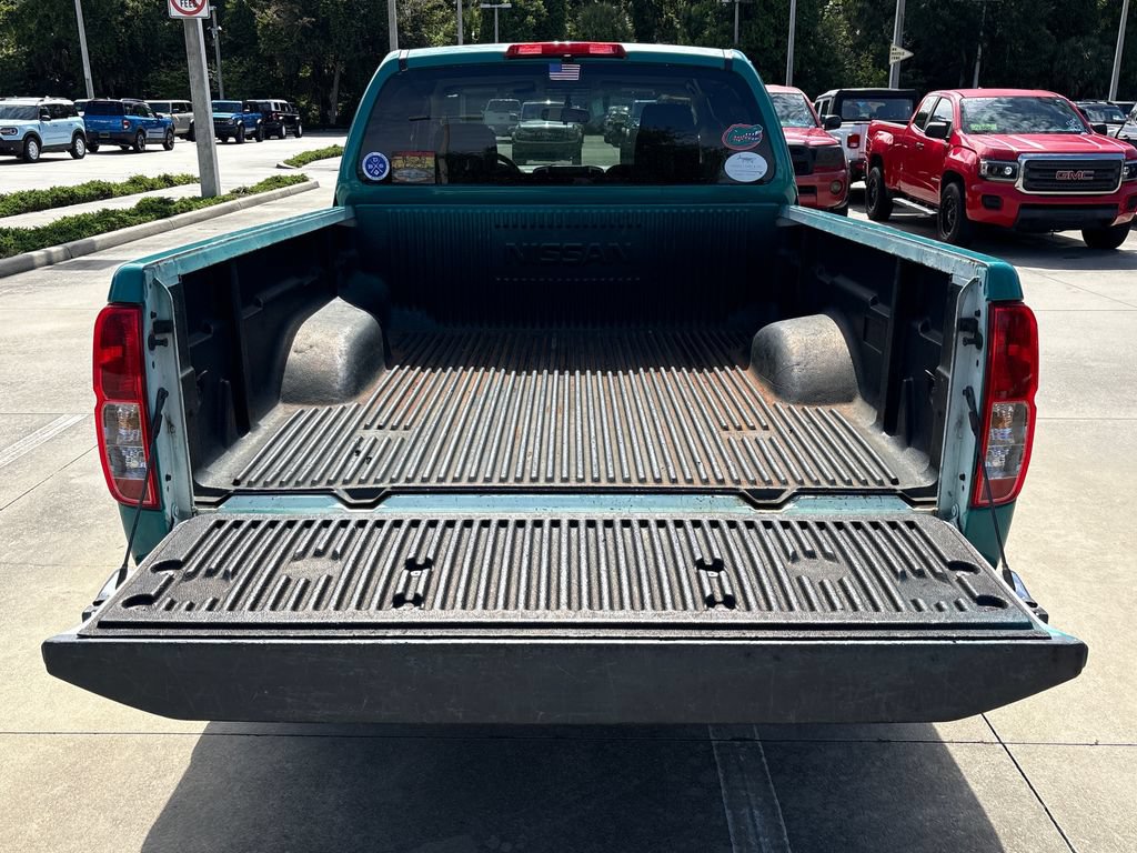 Used 2015 Nissan Frontier S RWD image 29