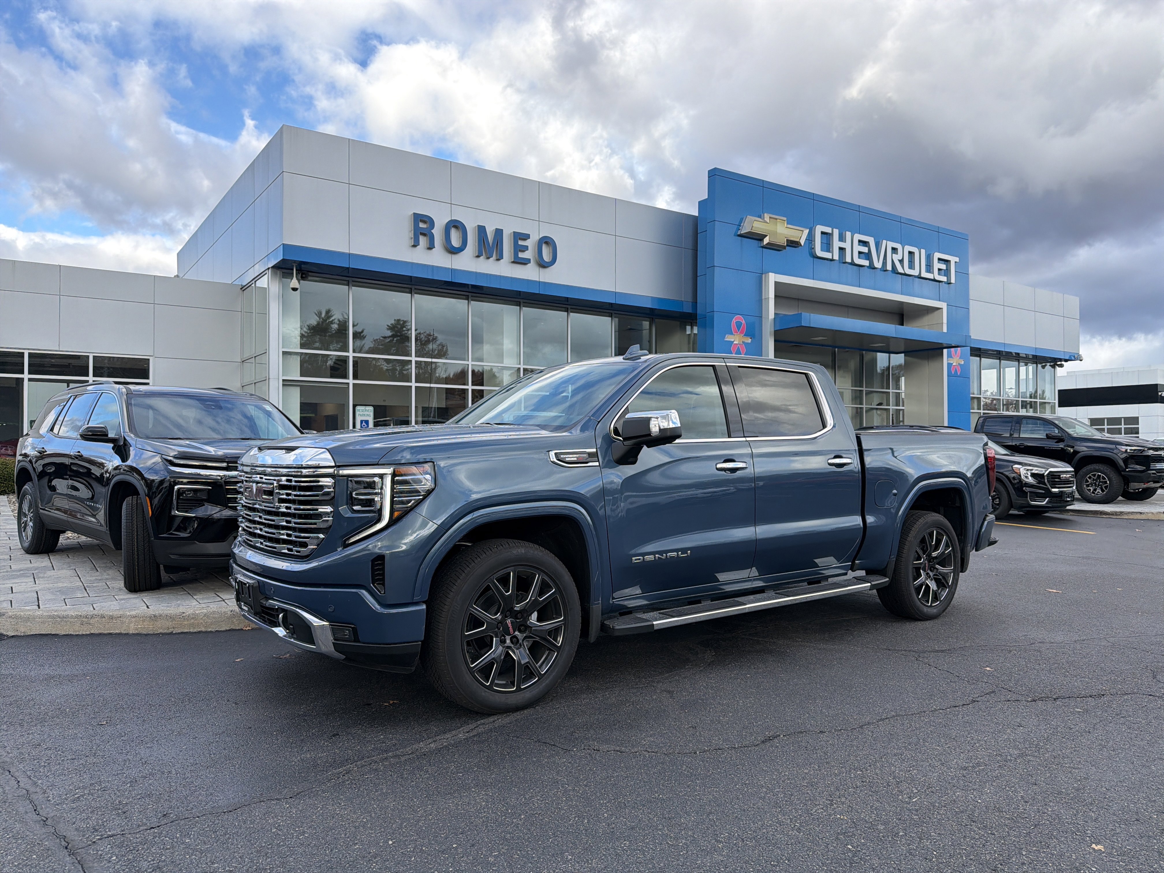 New 2026 GMC Sierra 1500 Denali w/ Technology Package