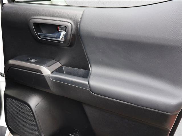 Used 2021 Toyota Tacoma TRD Off-Road w/ Technology Package image 21