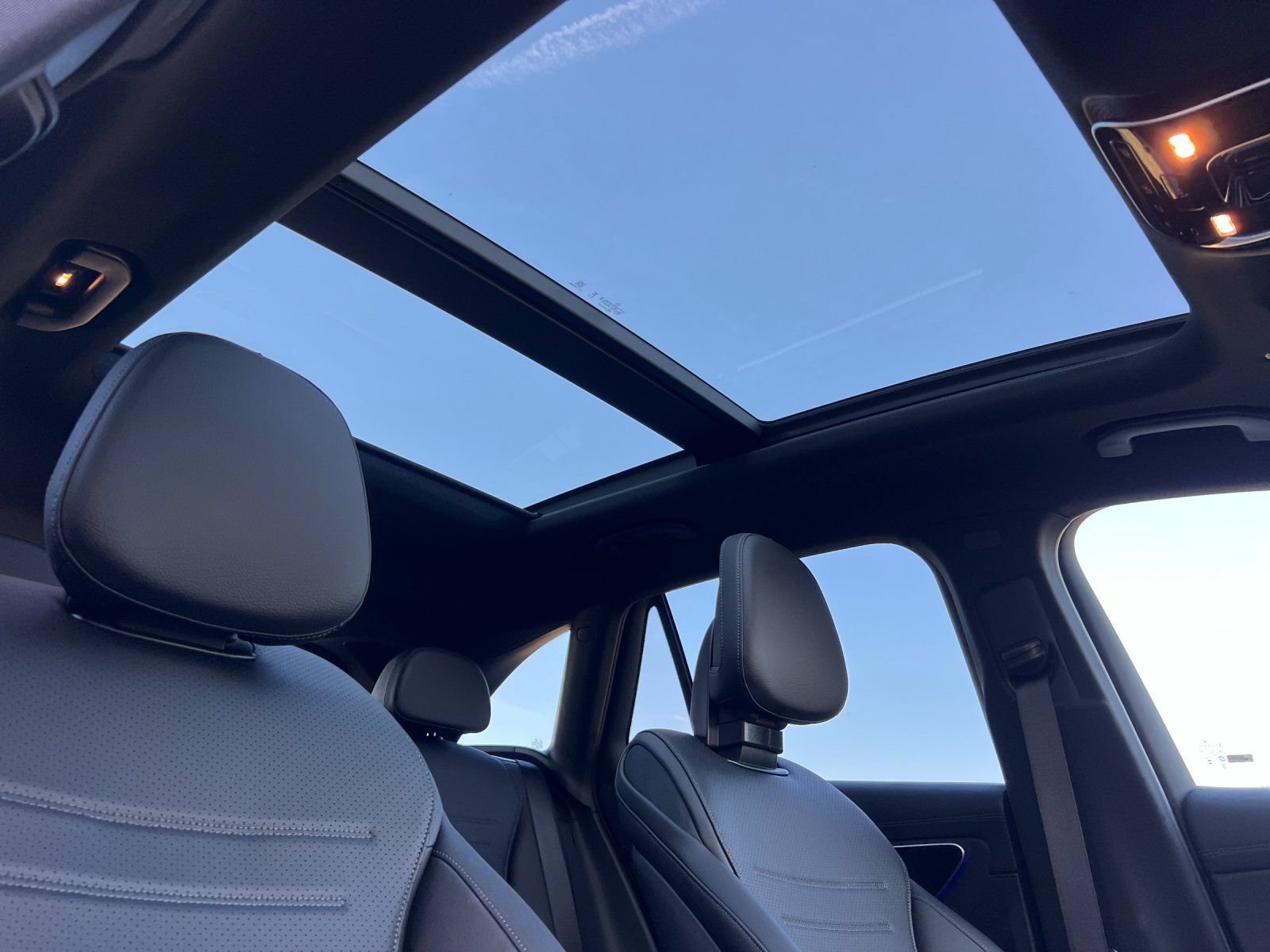 New 2026 Mercedes-Benz GLC 300 4MATIC image 16
