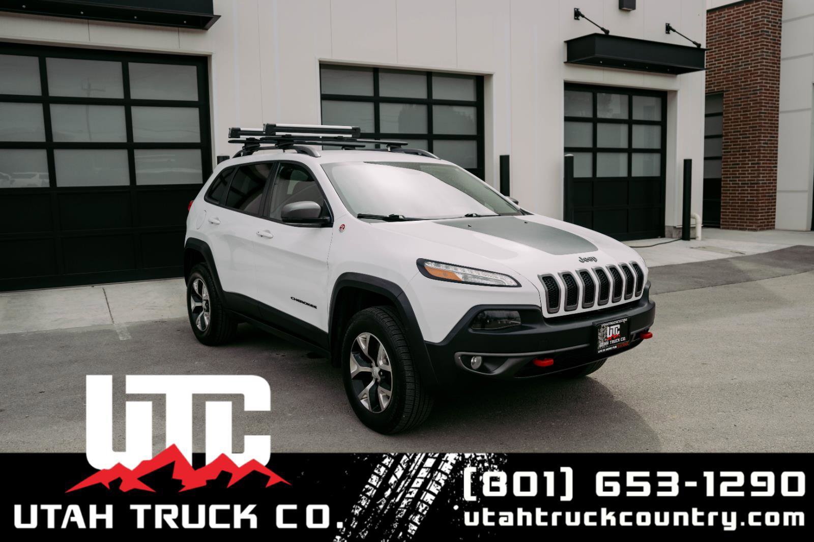Used 2018 Jeep Cherokee Trailhawk