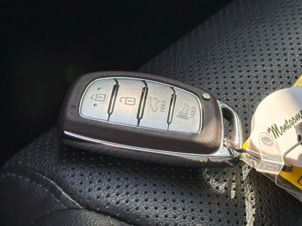 Used 2021 Hyundai Tucson Ultimate w/ Cargo Package image 36