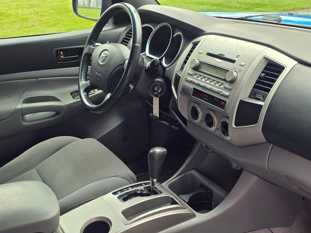 Used 2007 Toyota Tacoma PreRunner RWD image 18