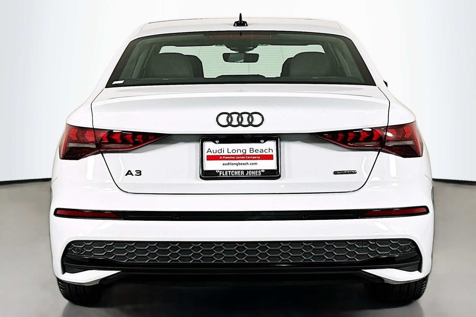 Used 2025 Audi A3 2.0T Premium Plus w/ Premium Plus Package AWD/4WD image 3