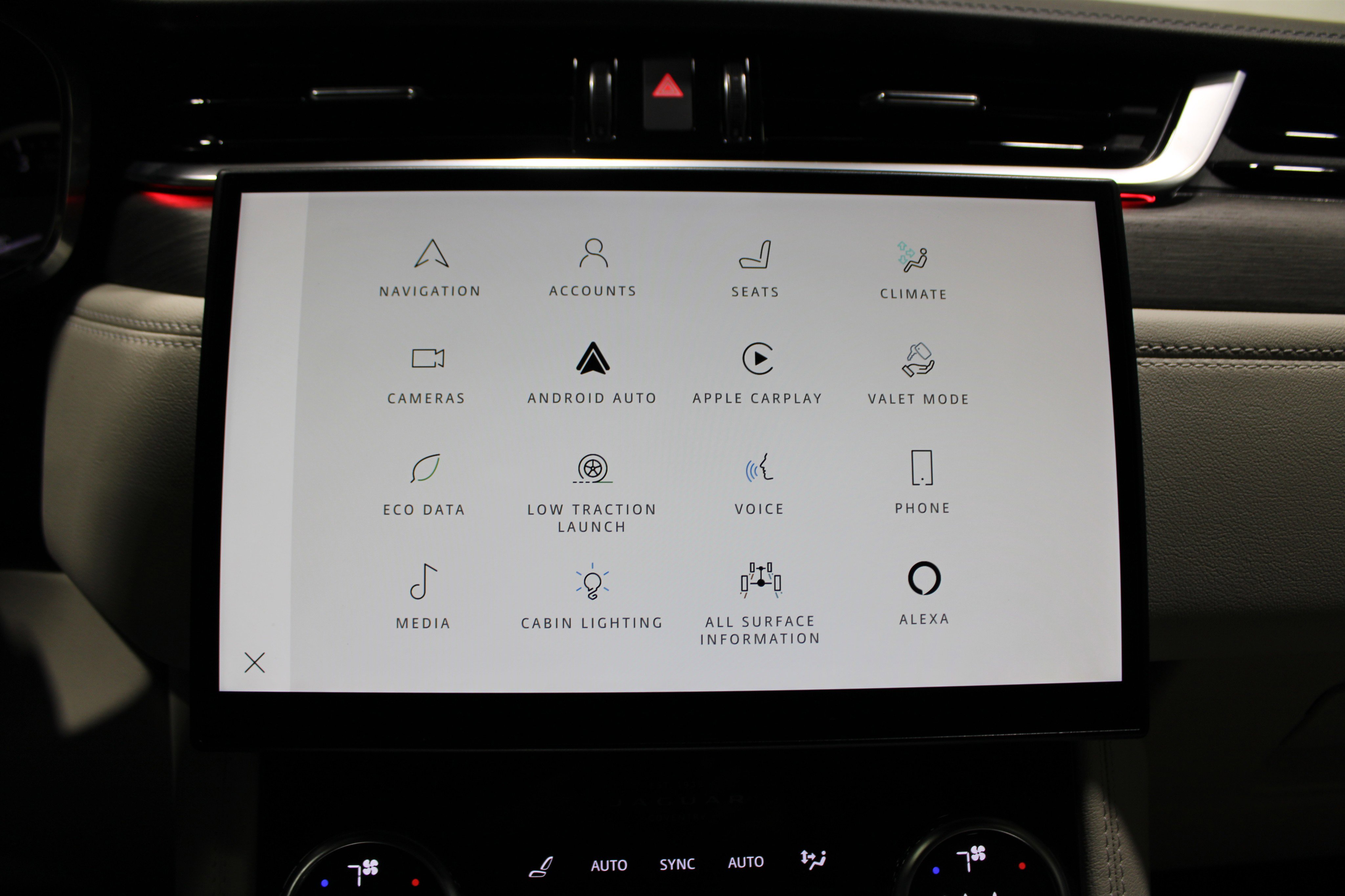 Used 2022 Jaguar F-PACE S image 19