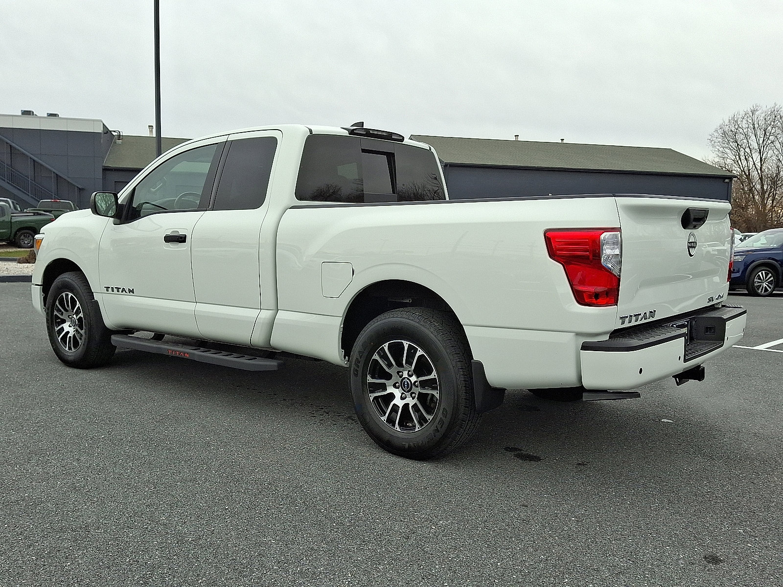 Certified 2024 Nissan Titan SV w/ Accessory Utility Package AWD/4WD image 5