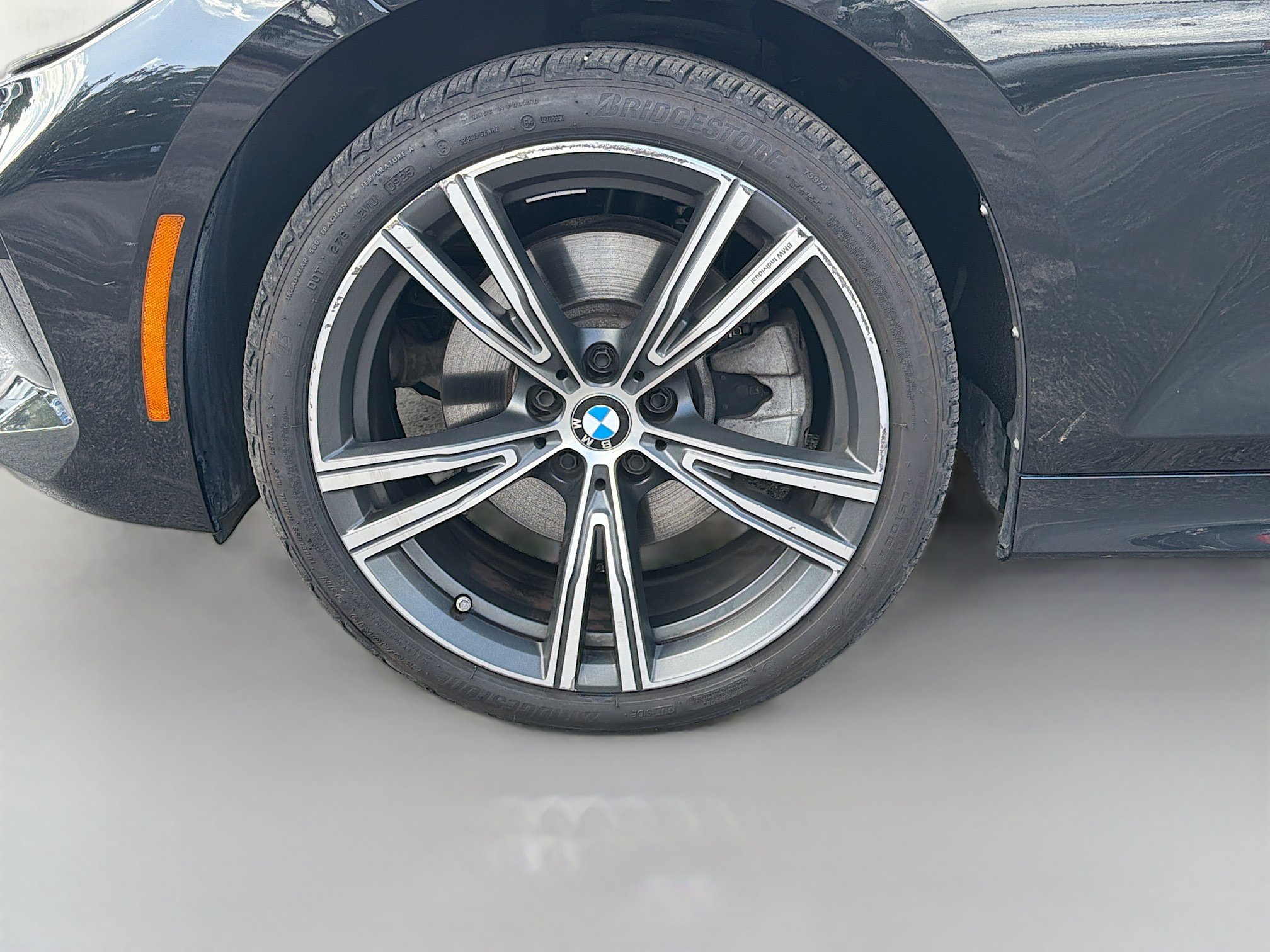 Used 2023 BMW 330i xDrive Sedan w/ Premium Package AWD/4WD image 40