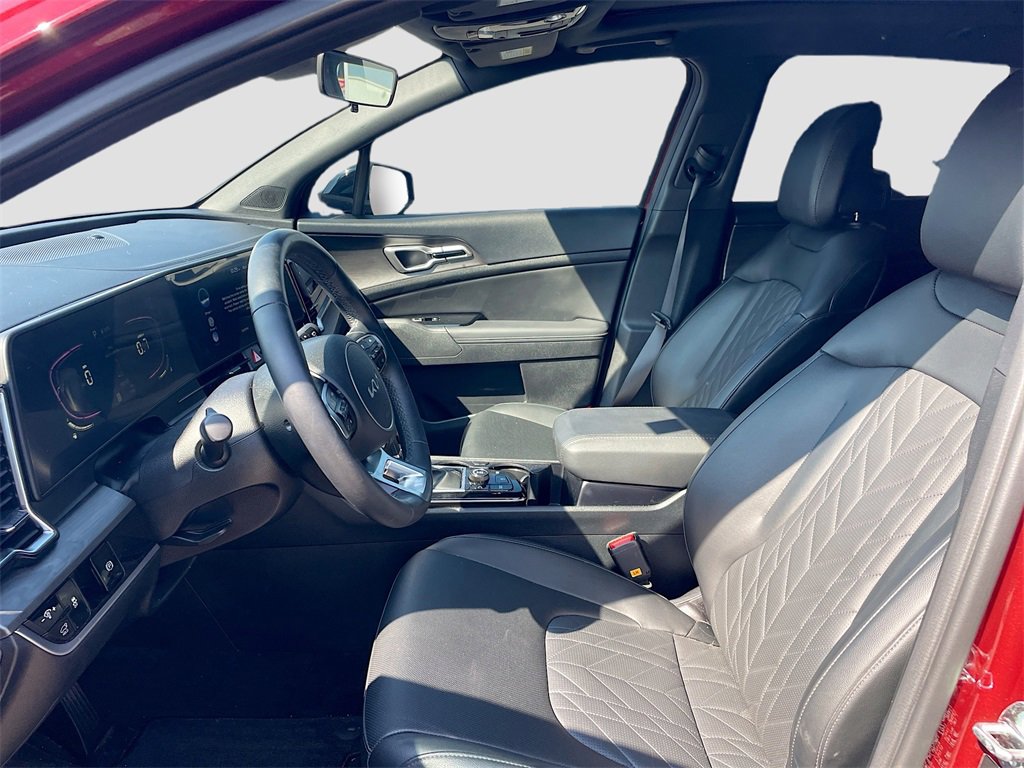 Used 2025 Kia Sportage X-Line w/ Premium Package image 10