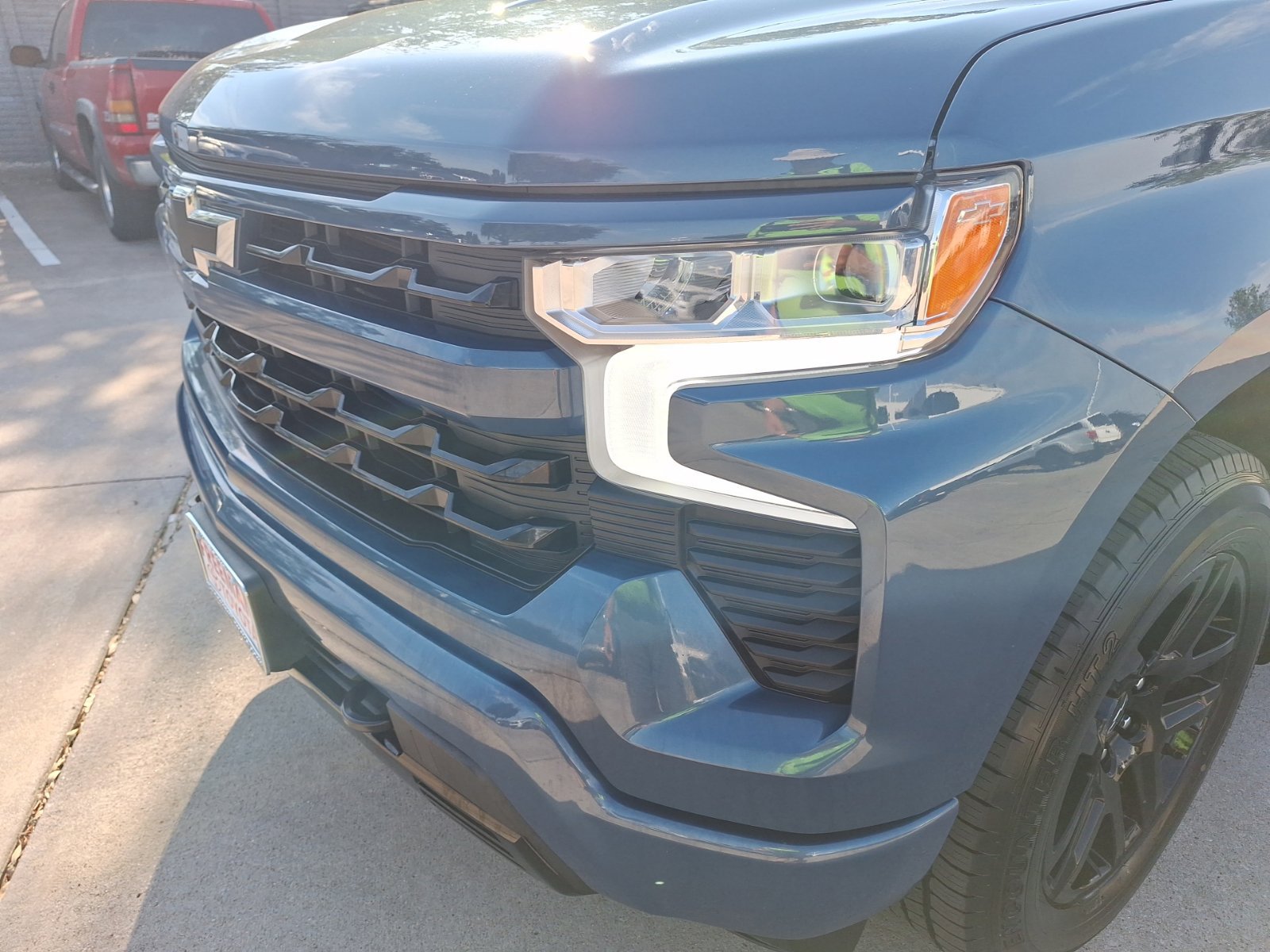 Used 2024 Chevrolet Silverado 1500 RST AWD/4WD image 10