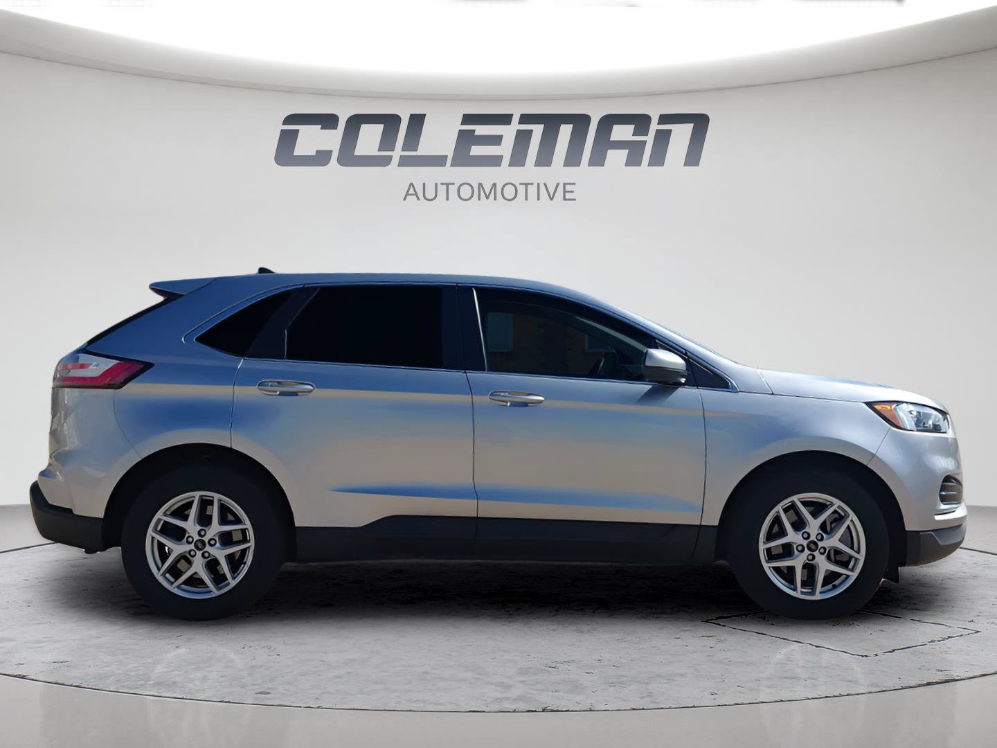 Used 2024 Ford Edge SEL AWD/4WD image 10