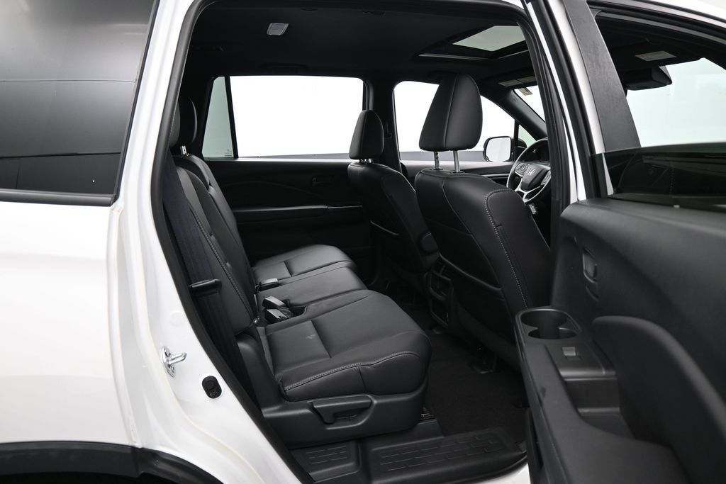 Used 2023 Honda Passport EX-L image 39