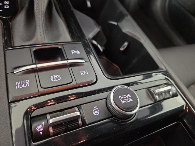 Certified 2025 Kia K5 GT-Line AWD/4WD image 25