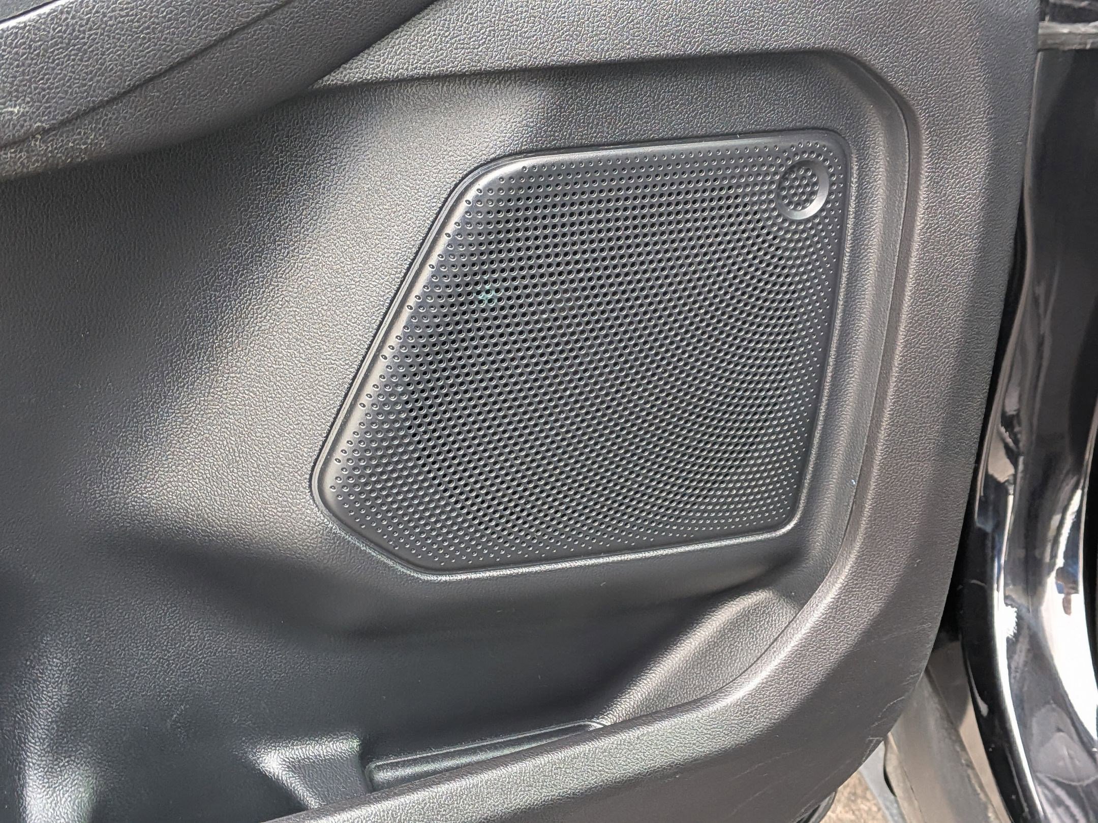 Used 2020 Ford Escape SEL image 16