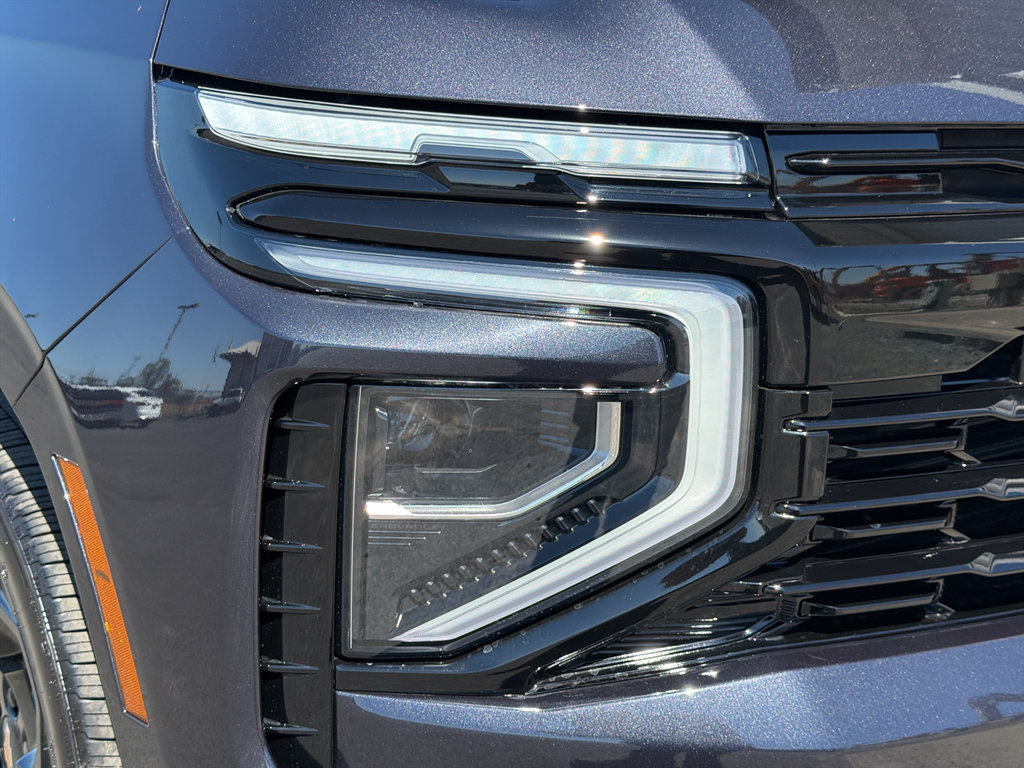 New 2026 Chevrolet Suburban RST w/ Advanced Technology Package AWD/4WD image 3