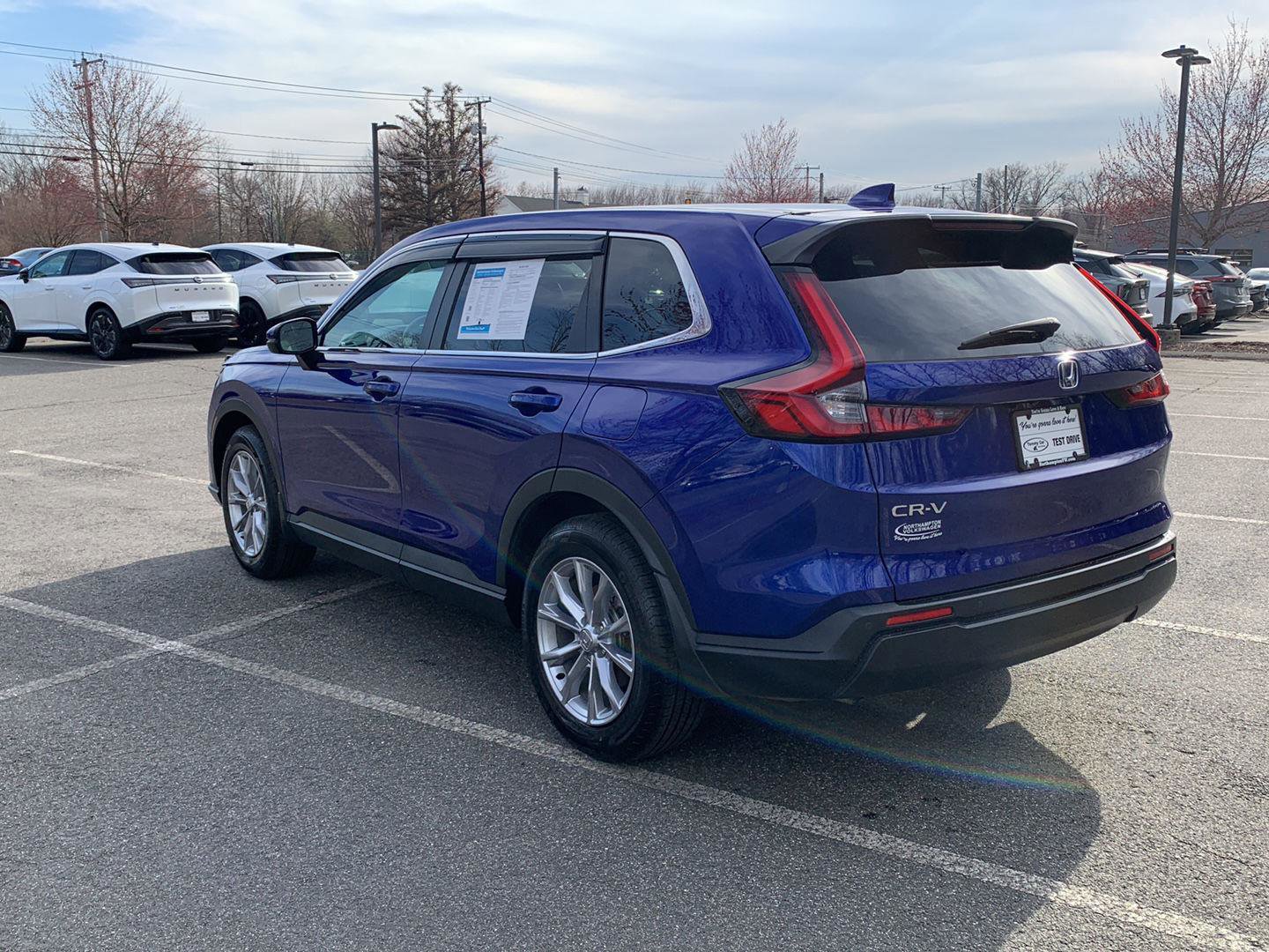 Used 2023 Honda CR-V EX-L image 3