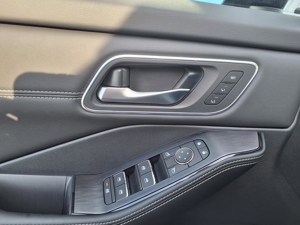 New 2026 Nissan Rogue Platinum w/ Platinum Premium Package image 54