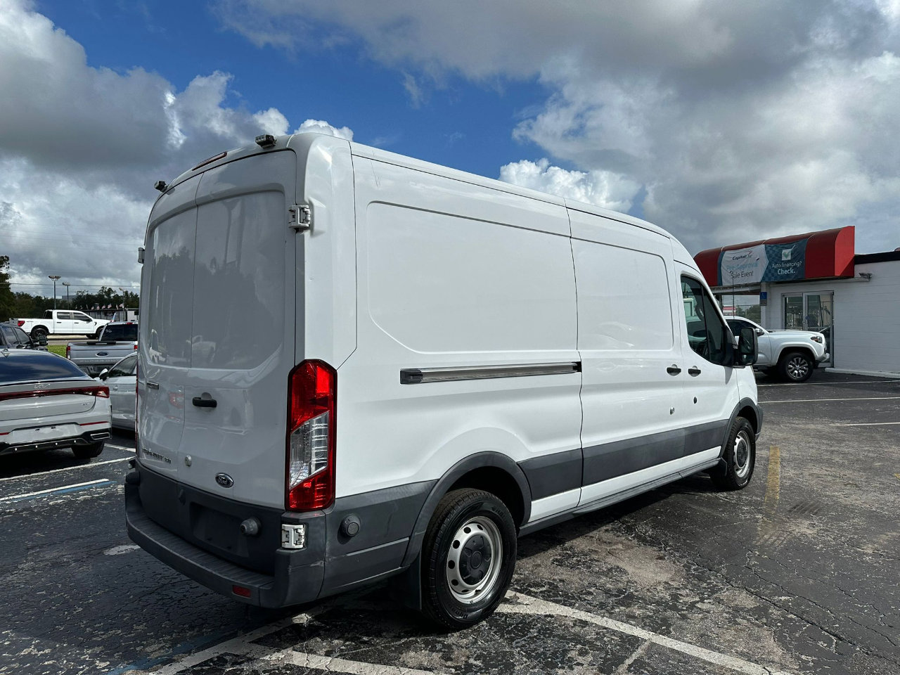 Used 2016 Ford Transit 150 148 Medium Roof image 7